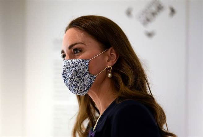 英国凯特王妃在上星期接触的人被验出新冠阳性，现在赶紧自我隔离。不过她在5月已接种过疫苗。(图/路透社)