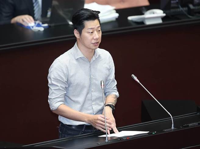 林昶佐2日遭呛引爆民怨怒火后后，民间要罢免他的声浪也日渐升温。(图／报系资料照)