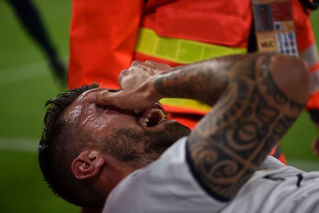 史宾纳索拉 对比利时比赛时受伤需要休息6个月 （图片来源︰达志影像）