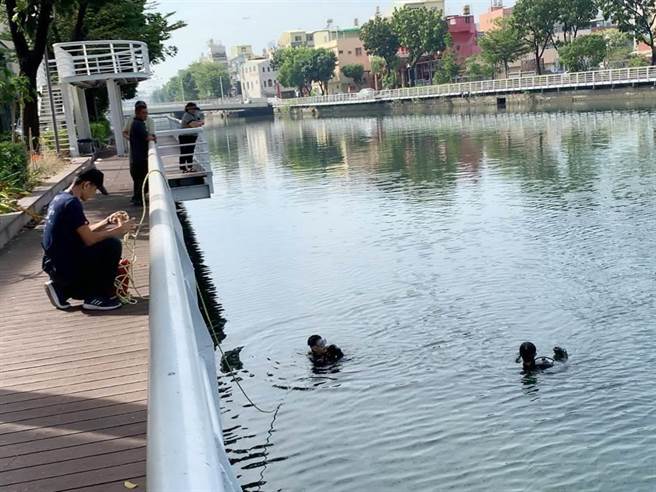 高雄前鎮19歲呂姓少女未婚懷孕、在家中產下死胎，7旬阿嬤和呂父協議棄屍到前鎮河，高雄地檢署依遺體屍體罪起訴。（本報資料照／袁庭堯高雄傳真）