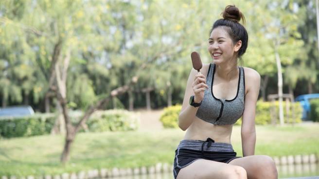 运动后怎么吃？营养师教你运动后吃冰，让你运动更带劲！（示意图／好食课提供）