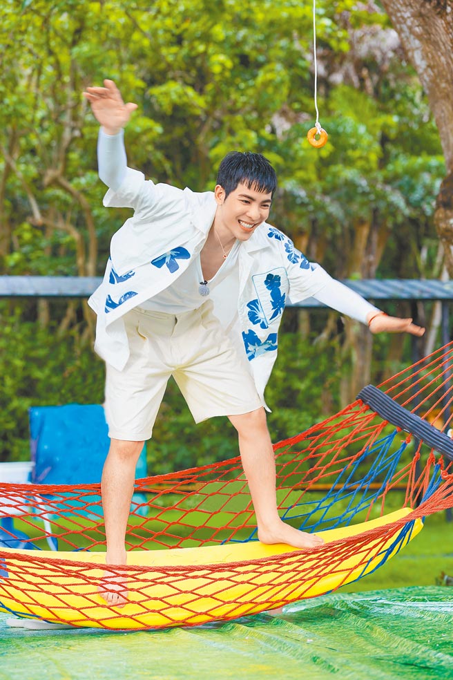 老蕭日前在三亞錄製節目。（喜鵲娛樂提供）