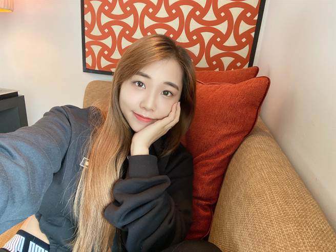 艾薇目前人在防疫旅館隔離中。（喜鵲娛樂提供）