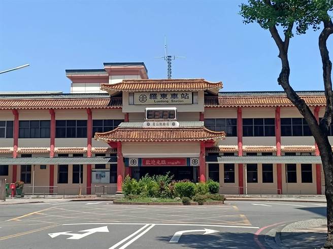 罗东车站是高铁延伸宜兰的「宜兰站」设站场址选项之一。（胡健森摄）