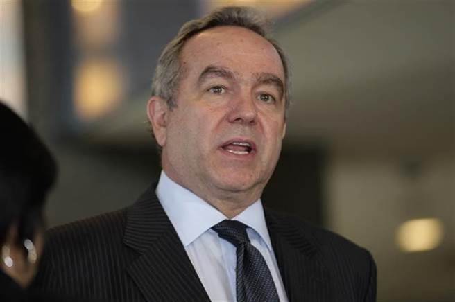 印太战略事务协调官坎贝尔7月6日在亚洲协会演讲说「我们支持与台湾建立牢固的非官方关系，不支持台湾独立」，立即引起台湾内部政界不小声浪。（图／美联社）