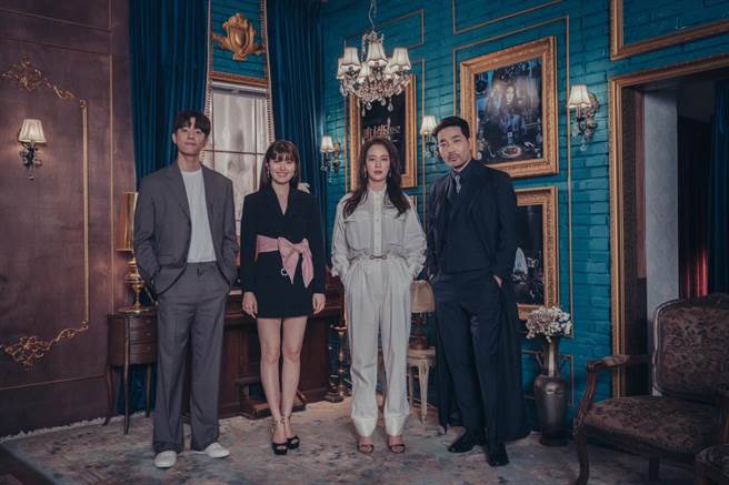 蔡锺协（左起）、南志铉、宋智孝、河道权9日出席记者会，为新戏造势。（friDay影音提供）