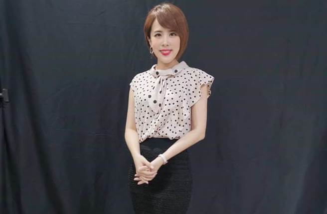 朱培滋表示三级警戒期间，没必要儘量不外出。（图／新闻主播 朱培滋脸书）