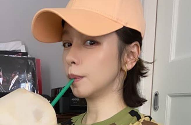 徐若瑄晒六连拍，宣告復活。（图／取材自徐若瑄 Vivian Hsu脸书）