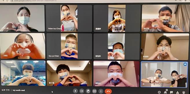 7月东京奥运  10月新北全运   侯友宜视讯揪大家为选手加油。（新北市体育处提供）