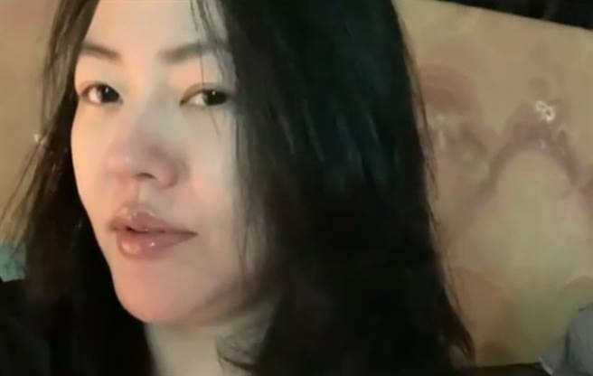 小S讲话犀利，想不到遇到连她也敌不过的「对手」。（图／IG@小S）