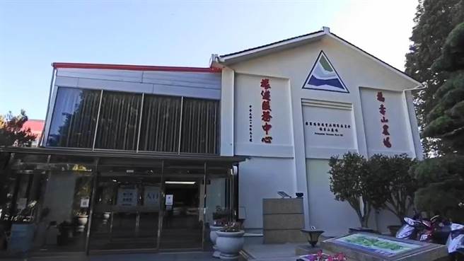 「報復性訂房」引發梨山部分居民憂心防疫線失守，福壽山農場退求「微微解封」，籲遊客避暑不必急於一時。（王文吉攝）