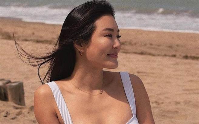 网红健身教练咪咪，经常在社群上分享健身教学与知识。（图/咪咪IG)
