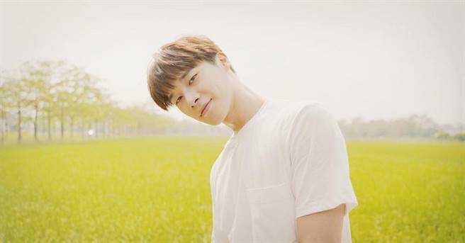 宋伟恩低潮期曾兼差跑外送。（摘自IG）