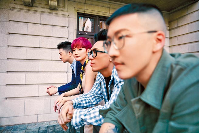 青虫aoi入圍本屆金曲新人，心情相當驚喜。（洗耳恭聽&青虫提供）