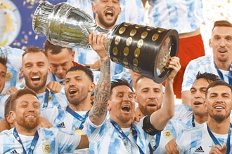 阿根廷踢落巴西 美洲盃奪冠