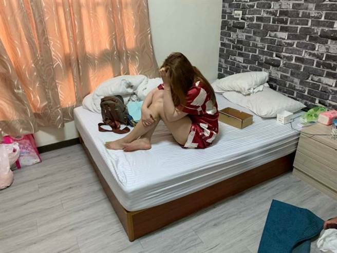 色情业者利用日租套房化身一楼一凤接客，有越南籍卖香春女透露，自微解封生意突然变好，一天接客从5、6人爆增至20人。(示意图／中时资料照）