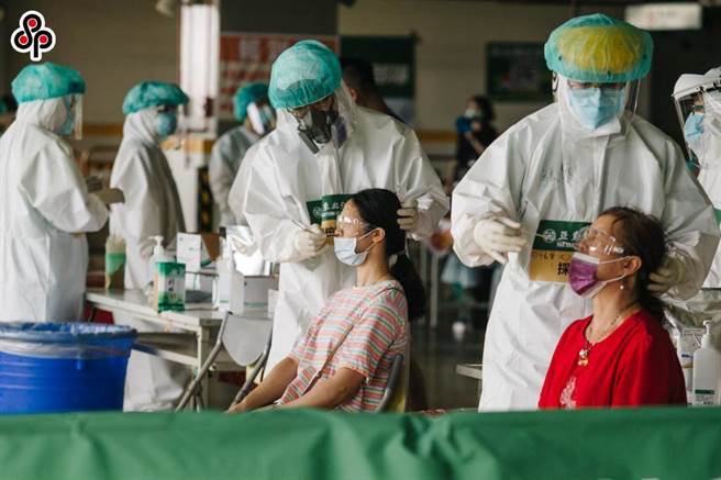 醫師田知學在臉書希望健保也能針對PCR篩檢給予給付，並透露若未來多數人都施打疫苗，就是真正解封的日子。（圖／示意圖，報系資料照）