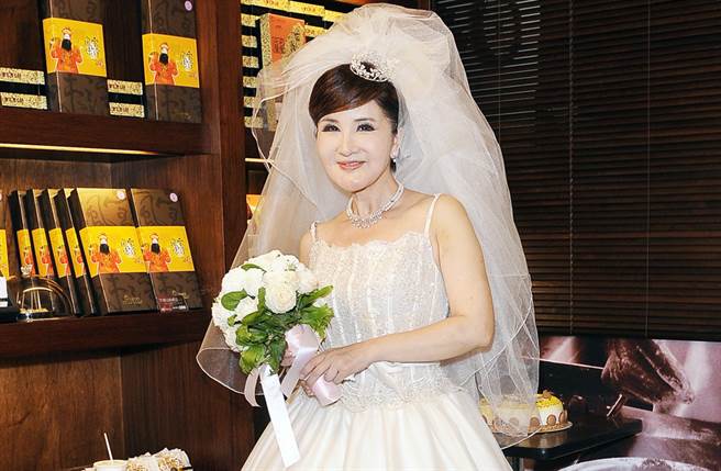 恬娃非常积极投入电台新职场，不料才做3个月就被炒鱿鱼，让她身心崩溃。(中时资料照片)