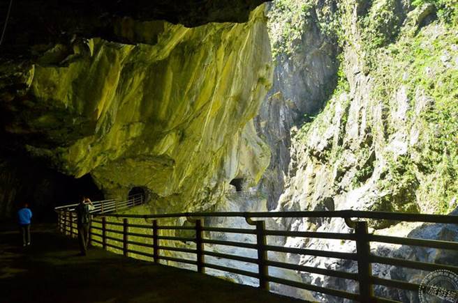 九曲洞太鲁阁峡谷-林茂耀(图/旅游经 提供)