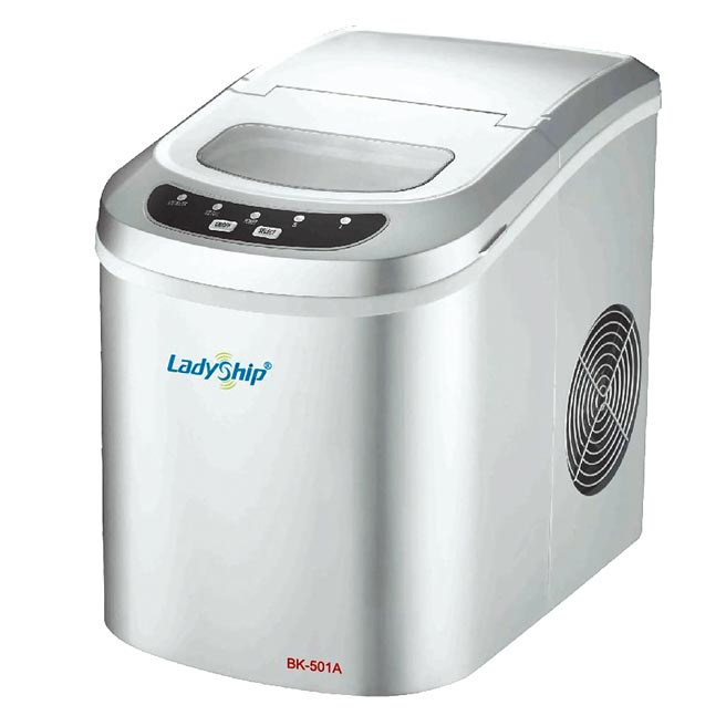 Yahoo奇摩超級商城的貴夫人微電腦全自動製冰機，原價8990元，31日前特價5780元。（Yahoo奇摩超級商城提供）