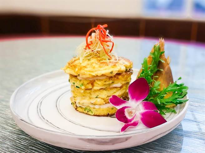 金汤匙绿笋海鲜松饼。（林口区公所提供）