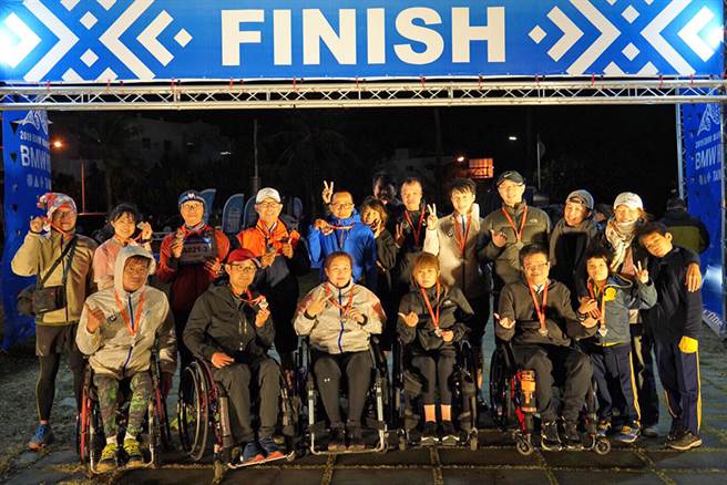 余泰運平時以慢跑維持體能狀態，亦曾組隊報名HOOD to COAST人車接力賽臺灣賽，全長170公里的極限挑戰。（圖片提供/余泰運）