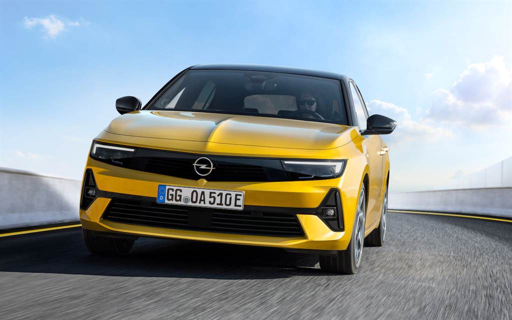 與法國兄弟截然不同的新復古設計，Opel/Vauxhall Astra 大改款正式發表
