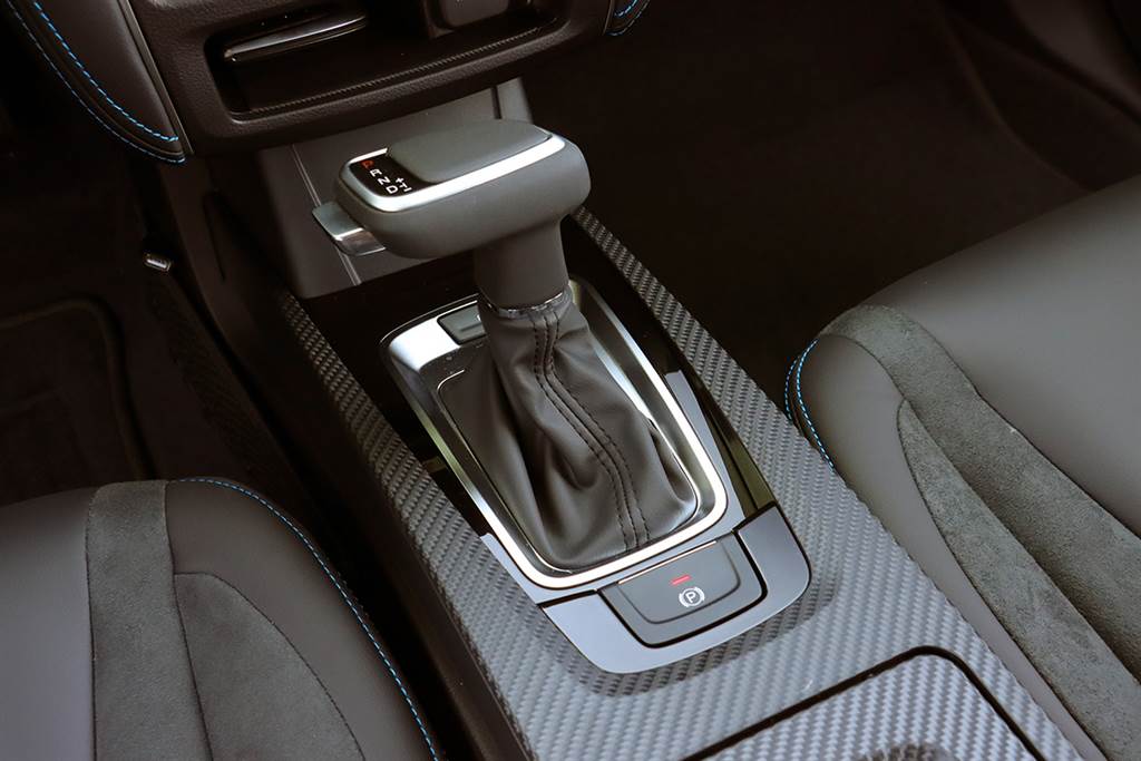 不需屈就入門車格，2021 Luxgen U6 GT 藍調倍適版
