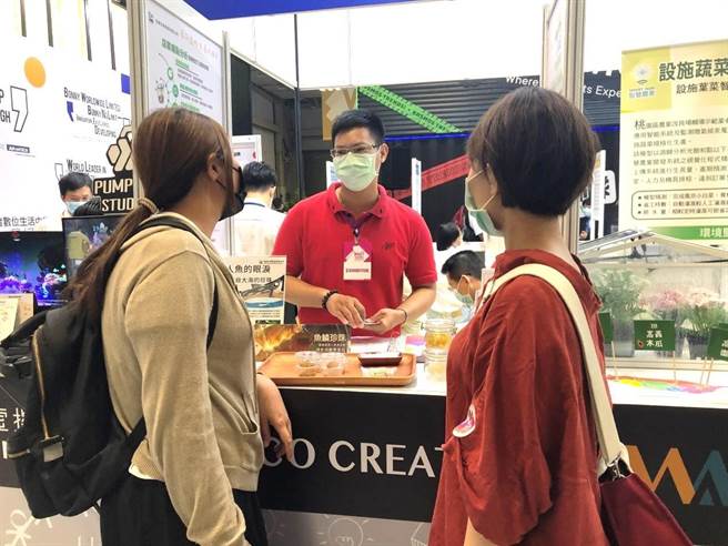 高市青年局号召「新创高雄队」，今年底参展拚商机。图为高雄新创馆于2020 MEET TAIPEI参展画面。（高市青年局提供／柯宗纬高雄传真）