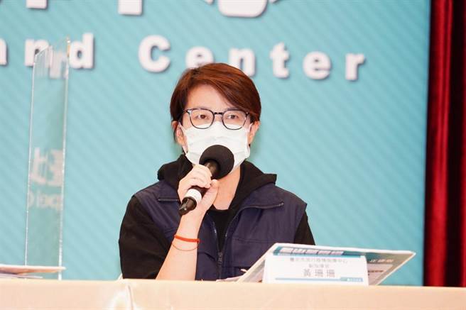 台北市副市长黄珊珊表示，台北地下街有3人确诊，一名为Z区的摊商在7月5日确诊，已採九宫格封摊，另一名是K区的摊商在10日确诊，后来7月12日在K区又有一名摊商确诊，K区已发生2例，因此，会将所有摊商造册筛检，并依照北市府规范。（北市府提供／游念育台北传真）
