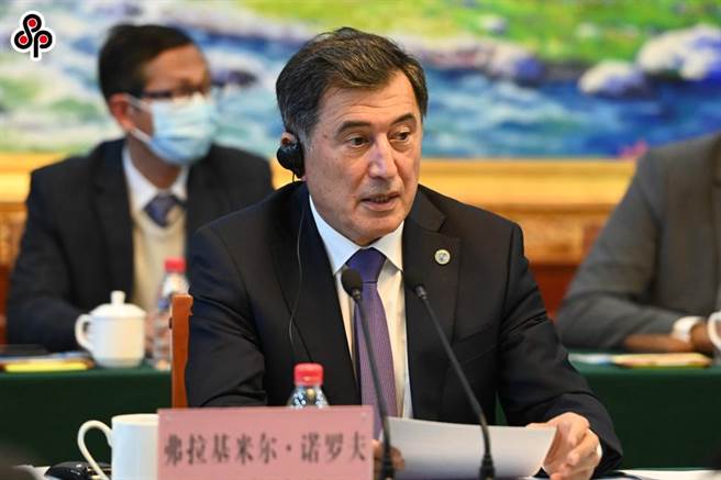 大陆国家反恐办称，将一如既往坚决打击「东伊运」等恐怖势力。图为乌鲁木齐「新疆是个好地方」交流会于今年4月2日举行，上海合作组织秘书长诺罗夫发言称讚新疆近年发展。（新华社）