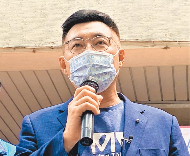 国民党主席江启臣13日怒批蔡英文总统「你是在讲什么肖话！」民间买疫苗之前一直阻挠，买到后抢功割稻尾。（卢金足摄）