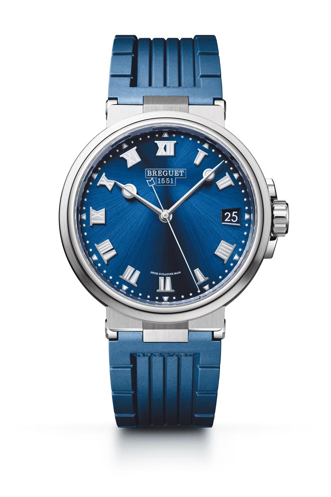 台北101「宝玑Marine 5517航海系列大三针腕表」，55万9000元。（台北101提供）