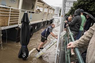 比利時豪雨成災數千房屋受損 軍隊馳援