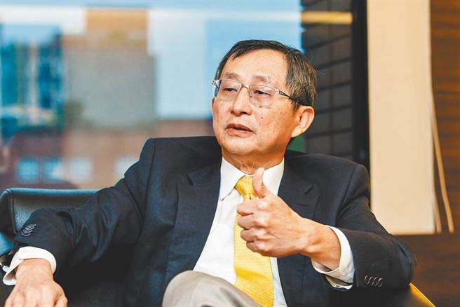 前疾管局长张鸿仁点名内政部还不准「酬神戏」，这个政策就奇怪了。（本报资料照）
