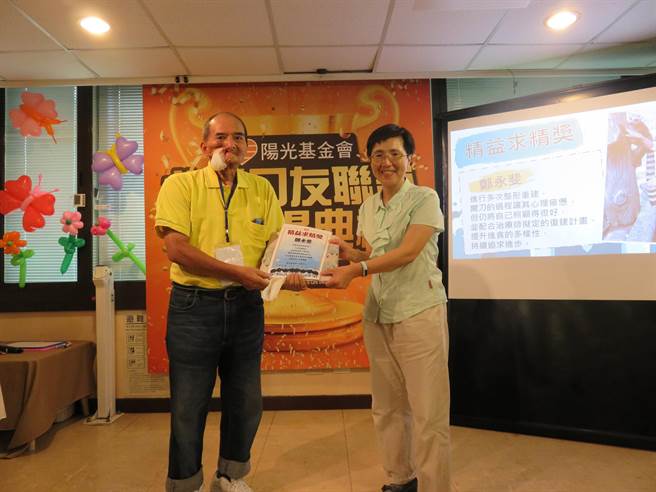 为帮助口腔癌病友有个基本尊严的生活，阳光基金会现正筹募「口腔癌病友服务计画」经费。（阳光基金会提供／林良齐台北传真）