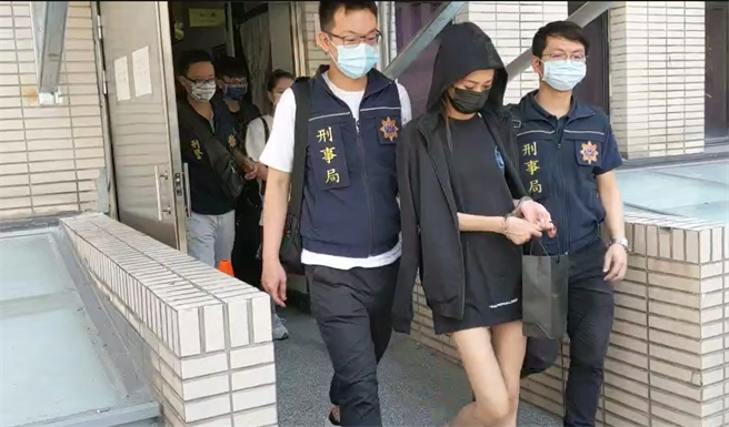 警方将洪姓主嫌等18名嫌犯移送法办。（翻摄照片／林郁平台北传真）