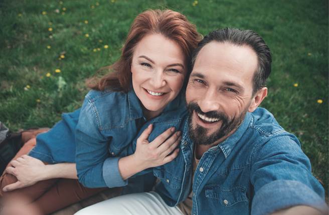 在經歷過一次失敗的婚姻以後，雙子座、金牛座、摩羯座的人會更懂得如何去愛，方能獲得幸福。（圖／Shutterstock）