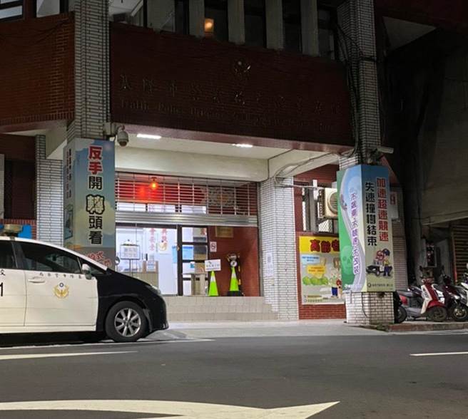 盧姓男子行竊誤闖基隆市警察局交通隊。（基隆市警局提供／陳彩玲基隆傳真）
