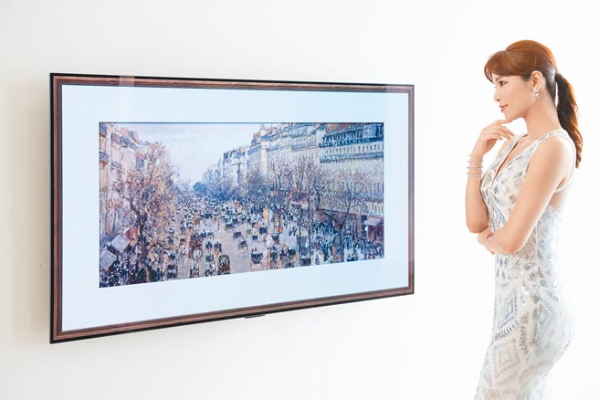 LG推出全新OLED 4K G1全新零間隙畫廊系列，零間隙的壁掛設計，如畫般融入居家空間，大大提升生活美學，定價10萬9900元起。（LG提供）