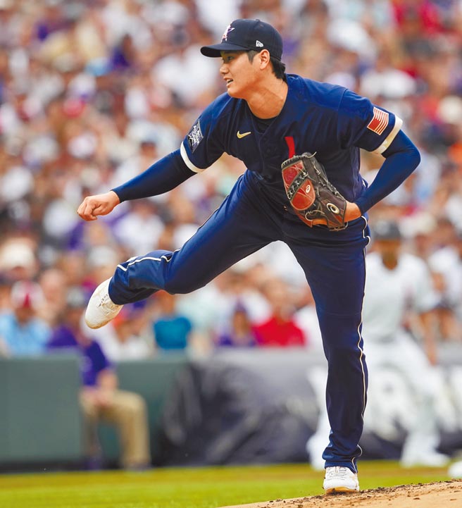 投手大谷先发1局让国联明星队3上3下，拿下胜投。（美联社）