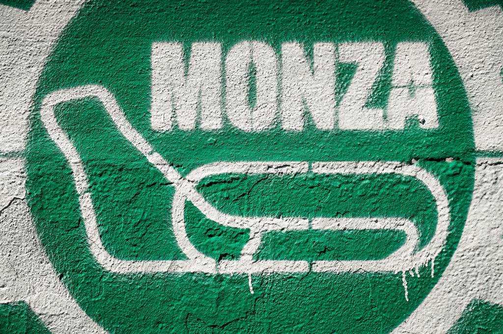 傳奇的義大利蒙扎賽道上，75%的賽道範圍都需要油門全開徹底衝刺。