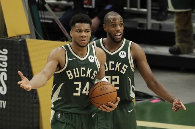 阿提托康波(左)與米德頓在總冠軍賽G4最後關頭占盡便宜？(美聯社資料照)