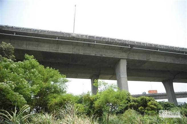 吴姓包商与吴姓债权人因150万元工程款谈判破裂，吴姓包商涉嫌倒车撞死方姓讨债男子，上诉至最高法院遭驳回，判刑11年定谳。（本报资料照／袁庭尧高雄传真）