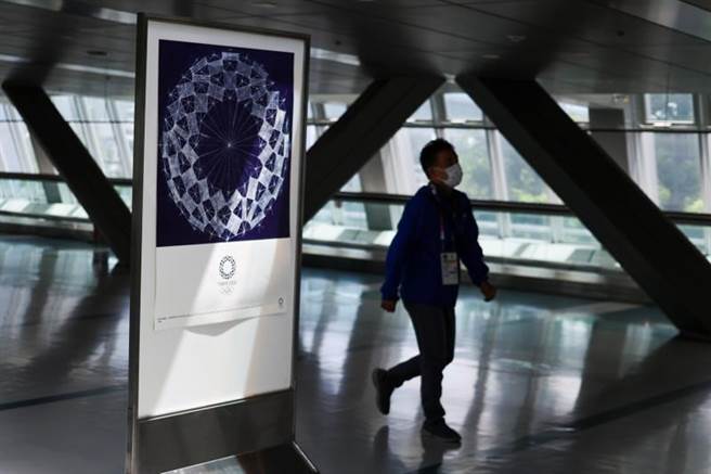 日本疫情不止，与东京都同属首都圈的神奈川县和千叶县考虑发布紧急事态。（图／路透社）