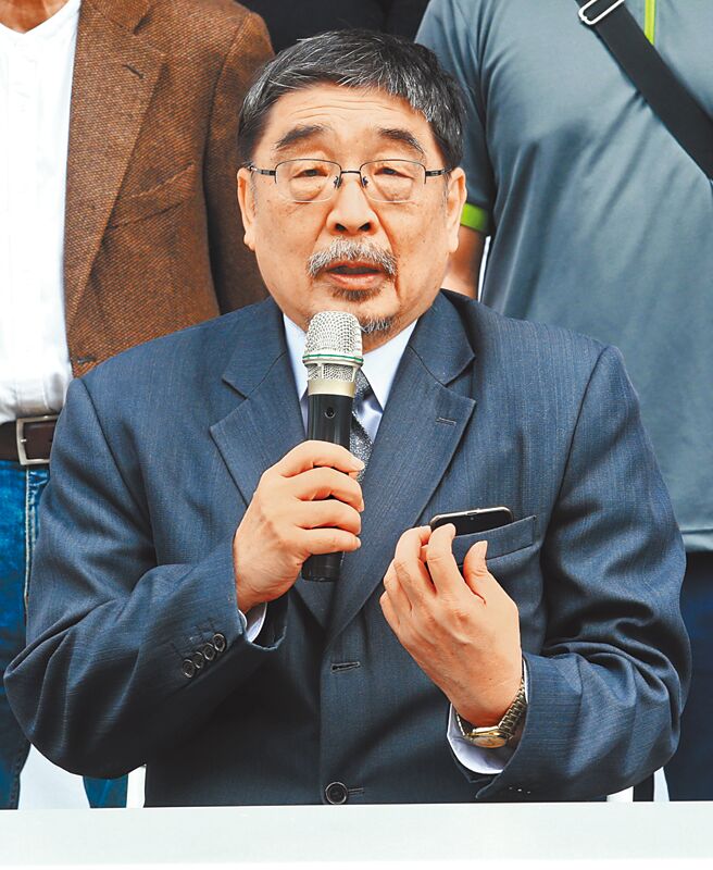 台湾维新召集人苏焕智与东华大学教授施正锋（（见图））质疑，NCC否决中天综合台制播新闻节目案搞「双标」。（本报资料照片）