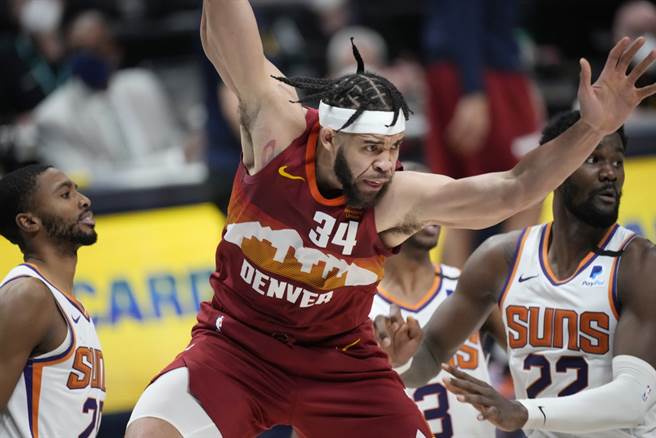 金块中锋麦基爆冷顶替洛夫因伤退队的美国男篮位置。(美联社资料照)