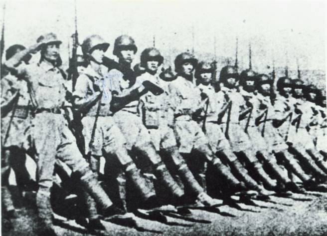 以行动抵抗日军侵略的学生军。(中时报系檔案照片)