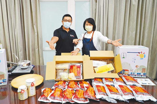 「家鄉◆嘉箱」專案由嘉義在地協會自主發起，16日發布會，首波共有15家優良商家入選。（嘉義市政府提供／張亦惠嘉市傳真）