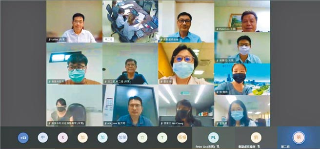 高雄軟體科技園區二期15日舉辦線上招商說明會，廠商熱絡參與。（高巿府經發局提供／曹明正高雄傳真）